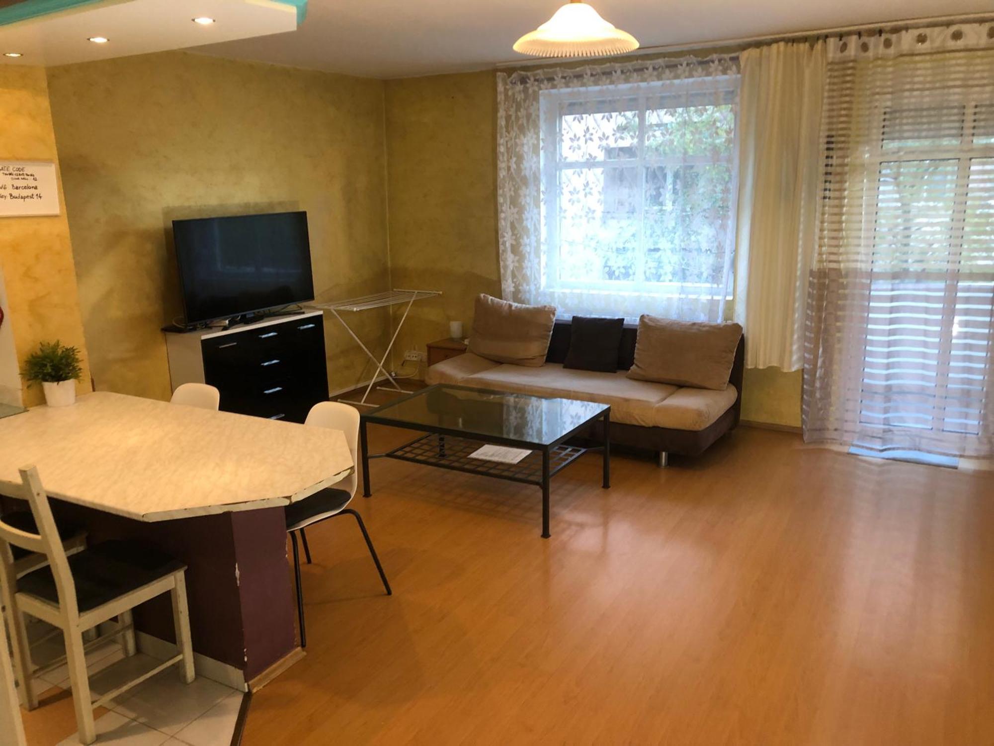 Large Apartment With Garage And Terrace Budapeste Exterior foto